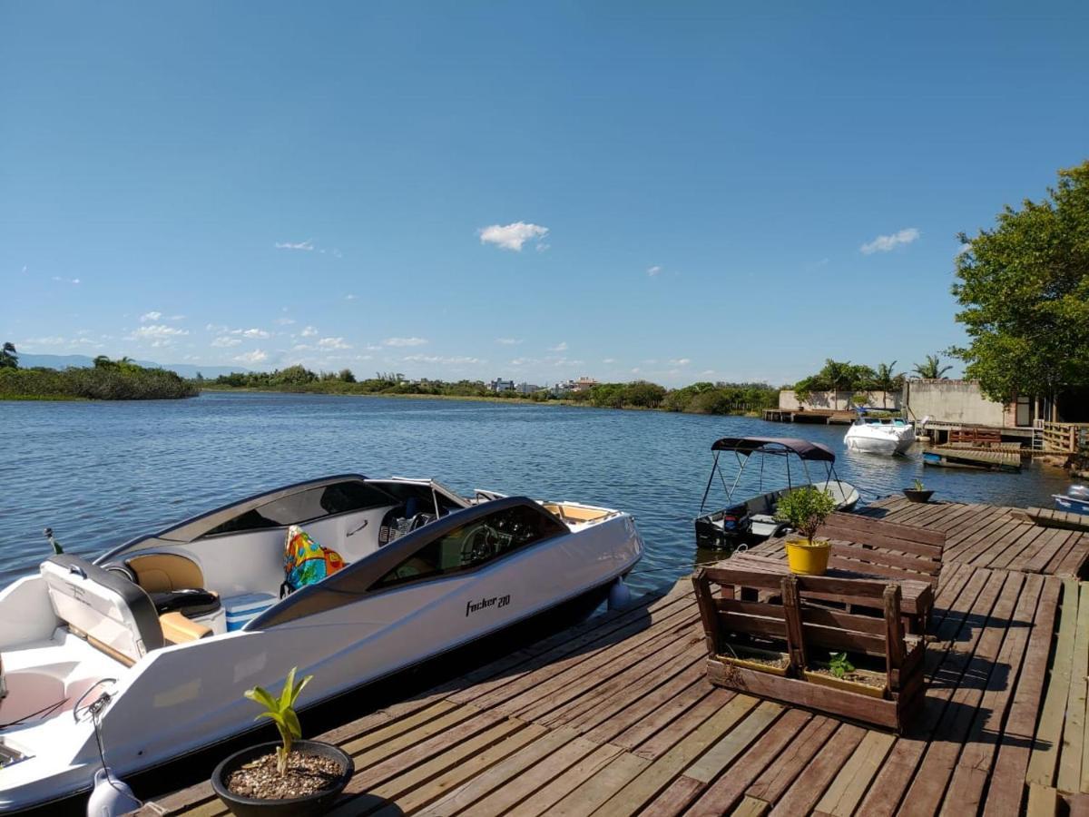 Casa De 2 Quartos Com 2 Ares-Condicionados Em Torres-Rs - Na Mais Bela Praia Gaucha - Cozinha - Banheiro - Tv Smart 32 E Wi-Fi - Estacionamento - Anfitria Superhost No Bnbヴィラ エクステリア 写真