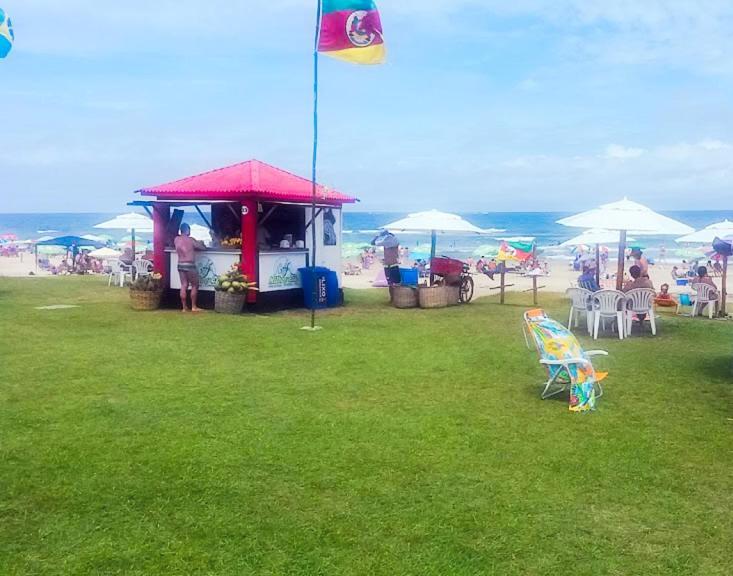 Casa De 2 Quartos Com 2 Ares-Condicionados Em Torres-Rs - Na Mais Bela Praia Gaucha - Cozinha - Banheiro - Tv Smart 32 E Wi-Fi - Estacionamento - Anfitria Superhost No Bnbヴィラ エクステリア 写真