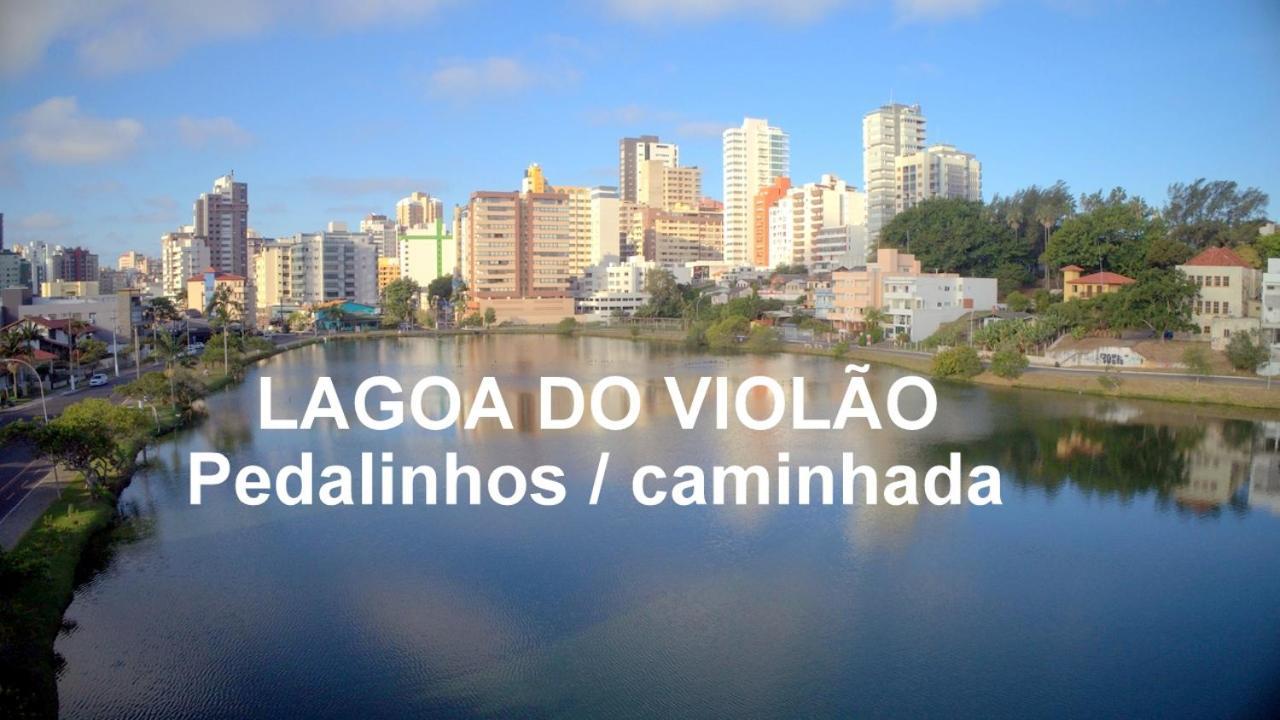 Casa De 2 Quartos Com 2 Ares-Condicionados Em Torres-Rs - Na Mais Bela Praia Gaucha - Cozinha - Banheiro - Tv Smart 32 E Wi-Fi - Estacionamento - Anfitria Superhost No Bnbヴィラ エクステリア 写真