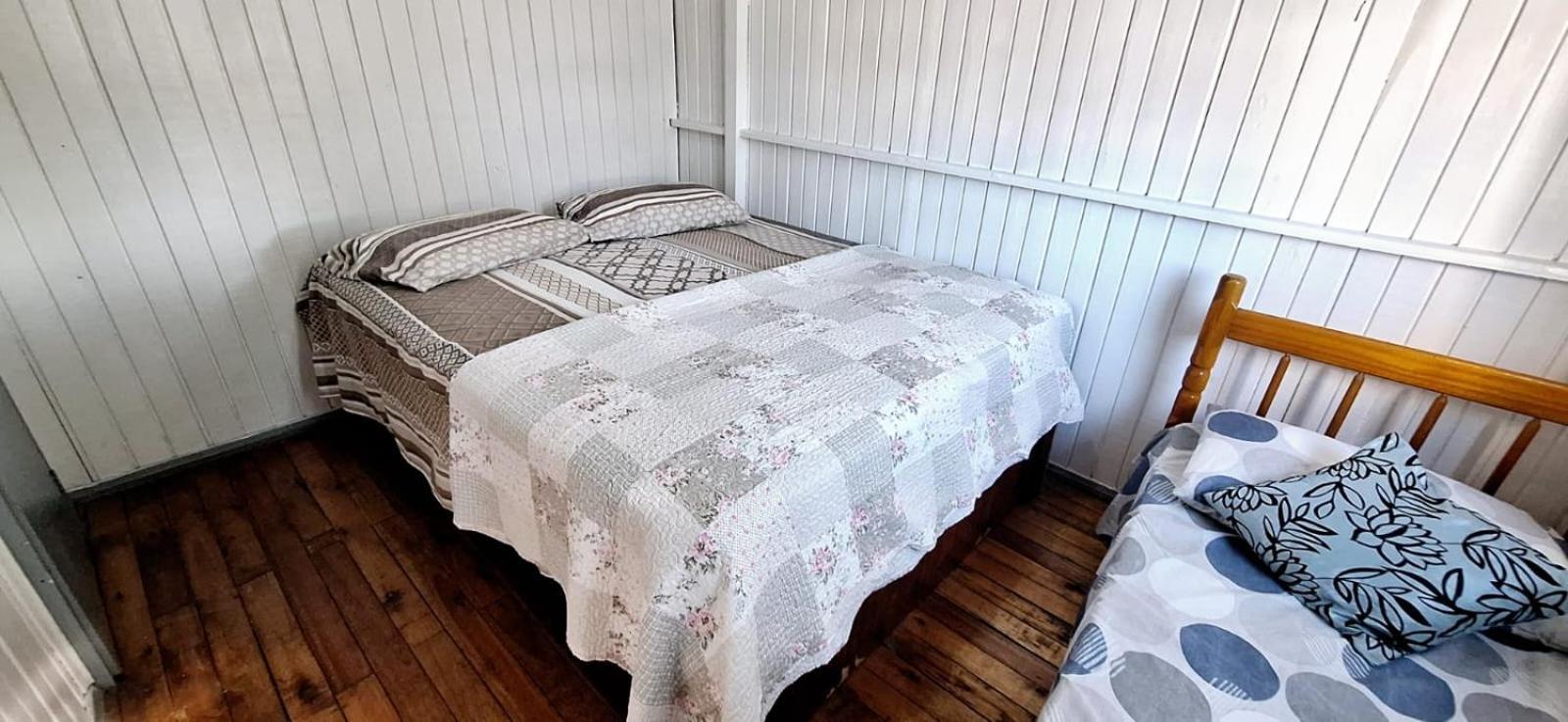 Casa De 2 Quartos Com 2 Ares-Condicionados Em Torres-Rs - Na Mais Bela Praia Gaucha - Cozinha - Banheiro - Tv Smart 32 E Wi-Fi - Estacionamento - Anfitria Superhost No Bnbヴィラ エクステリア 写真